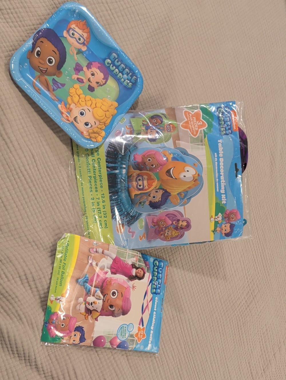 Nickelodeon Bubble Guppies Party Set - Bright Blue